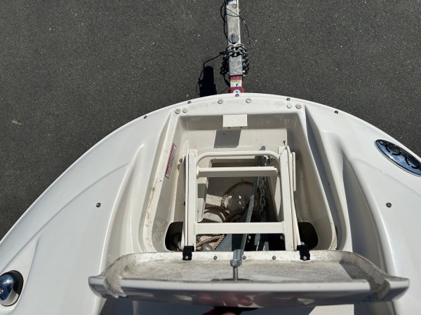 Used 2004 Sea Ray Power Boat for sale